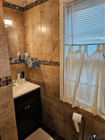 6231 Swanson Rd, Richmond, VA 23225