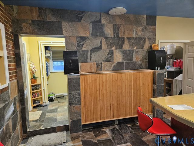 6231 Swanson Rd, Richmond, VA 23225