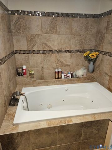 6231 Swanson Rd, Richmond, VA 23225
