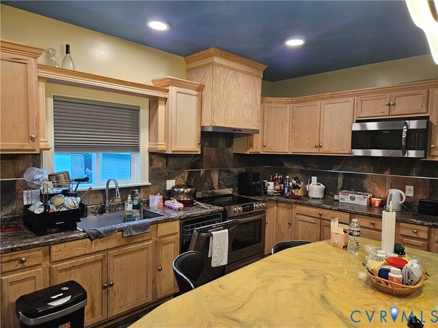 6231 Swanson Rd, Richmond, VA 23225