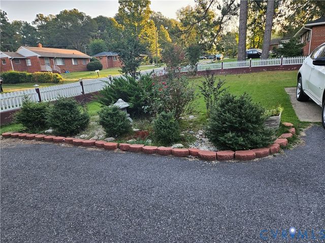 6231 Swanson Rd, Richmond, VA 23225