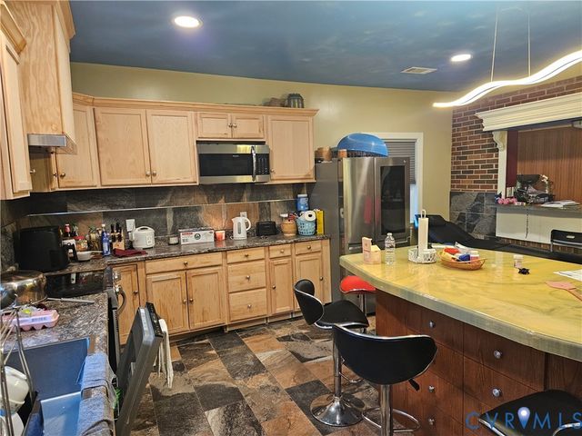 6231 Swanson Rd, Richmond, VA 23225
