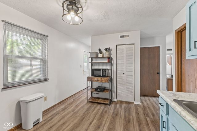 1140 Ida Court, Greenwood, IN 46143