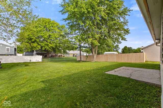 1140 Ida Court, Greenwood, IN 46143