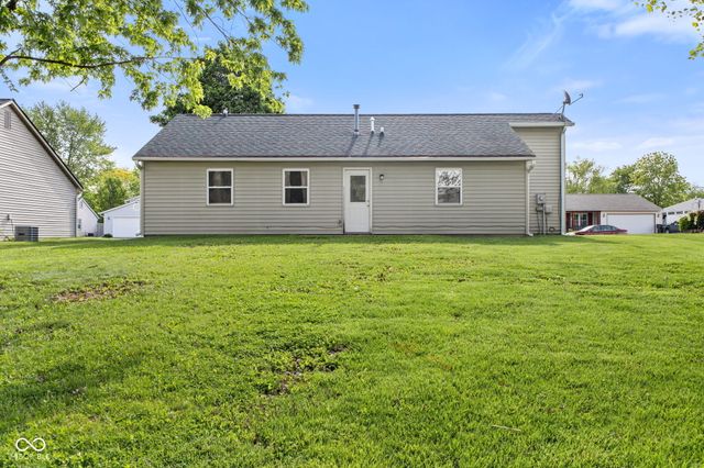 1140 Ida Court, Greenwood, IN 46143