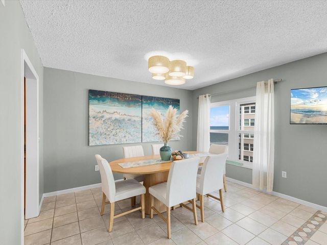 17400 GULF BOULEVARD J7, St Petersburg, FL 33708