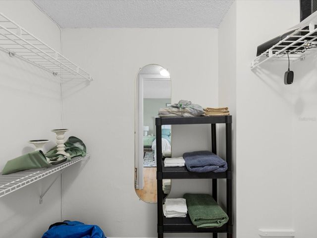17400 GULF BOULEVARD J7, St Petersburg, FL 33708