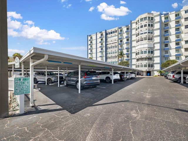 17400 GULF BOULEVARD J7, St Petersburg, FL 33708
