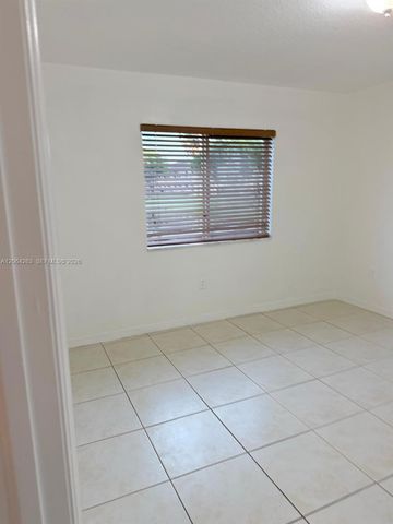 1250 SE 26th Street 101, Homestead, FL 33035