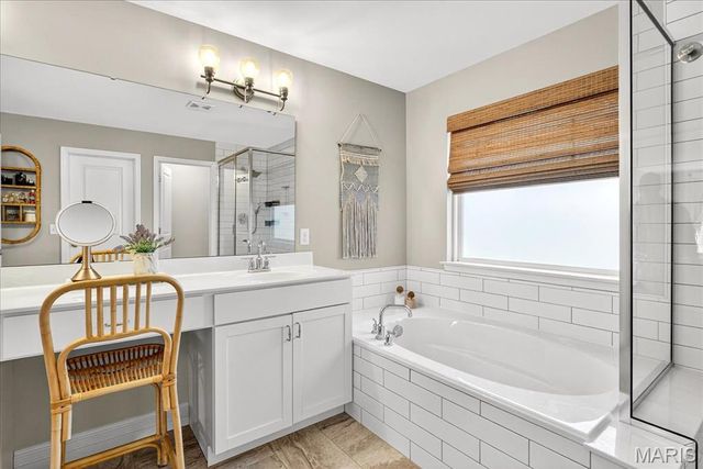 415 Filipp Lane, Lake St Louis, MO 63367