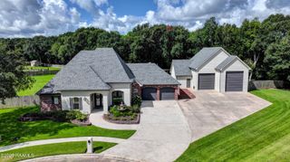 142 Willow Bend, Youngsville, LA 70592