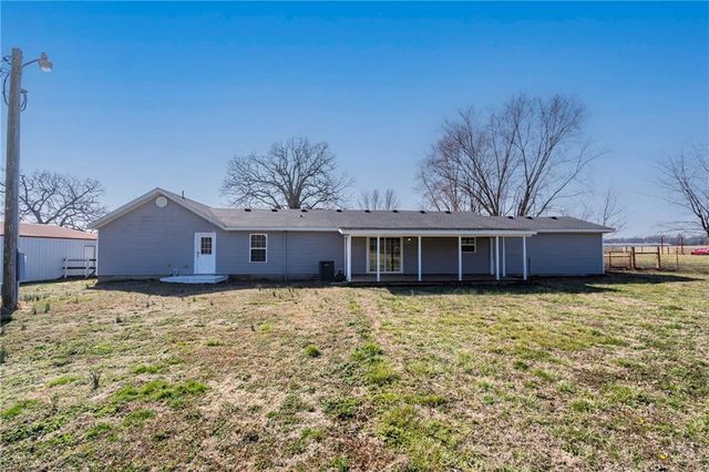 23586 Oklahoma 116, Colcord, OK 74338