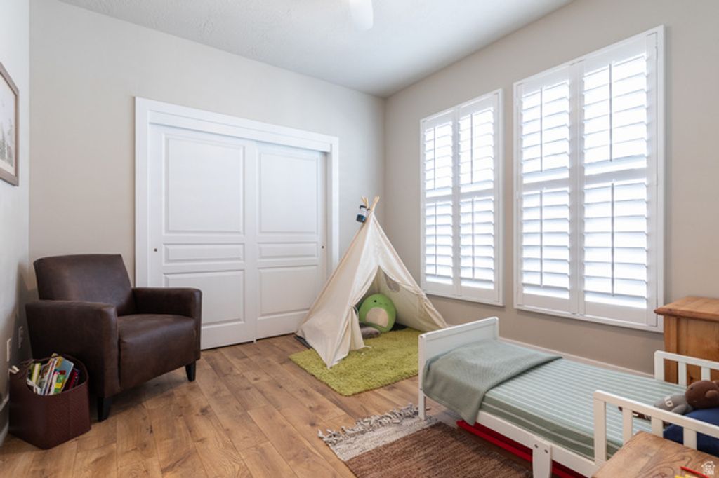 Image 20 of property listing at 5047 W BLACK TWIG DR, South Jordan, UT 84009