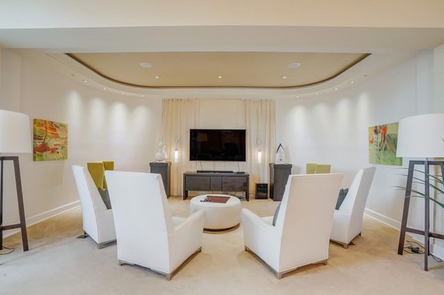 1 N Ocean Blvd 903, Pompano Beach, FL 33062