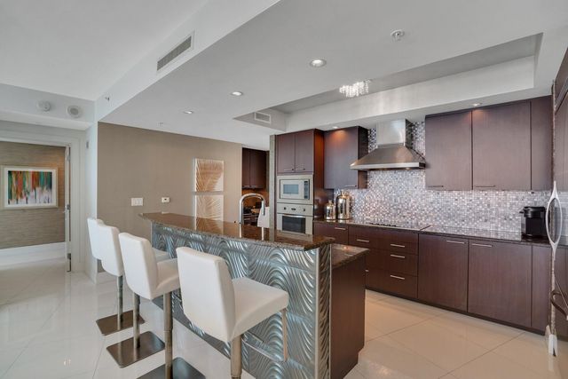 1 N Ocean Blvd 903, Pompano Beach, FL 33062