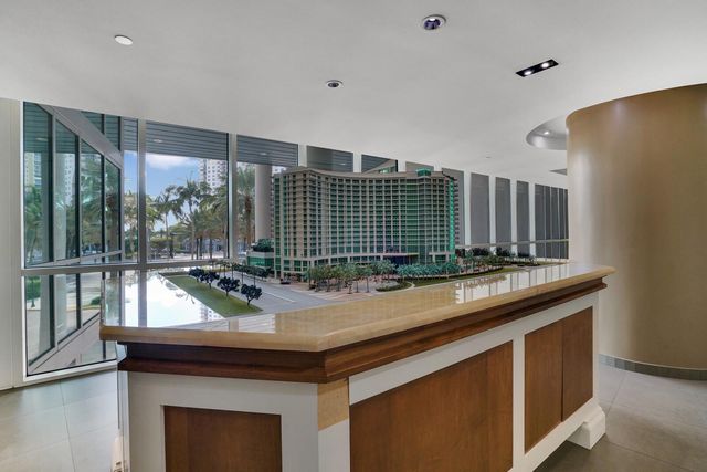 1 N Ocean Blvd 903, Pompano Beach, FL 33062