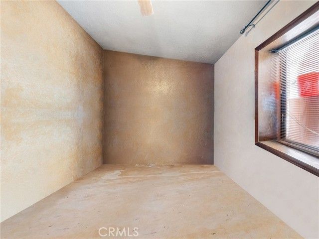 16680 Mission Street, Hesperia, CA 92345