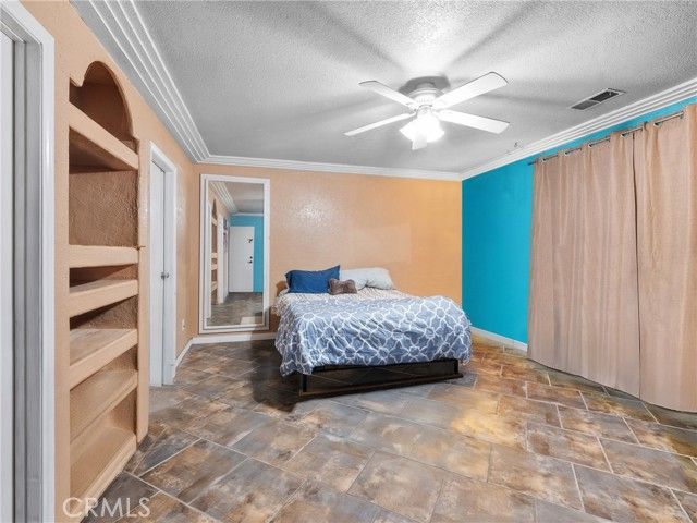 16680 Mission Street, Hesperia, CA 92345