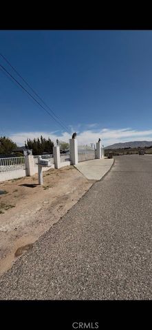 16680 Mission Street, Hesperia, CA 92345