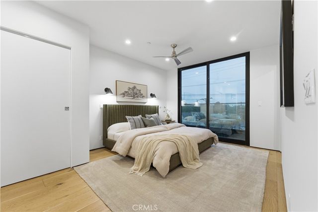 11700 Charnock, Los Angeles, CA 90066