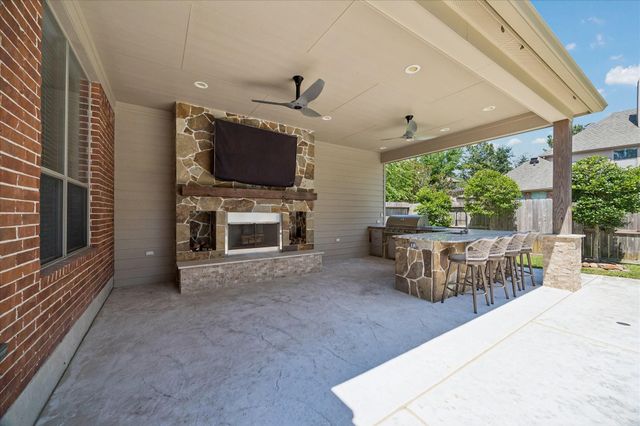 17402 Lake Chelan Lane, Humble, TX 77346