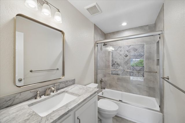 17402 Lake Chelan Lane, Humble, TX 77346