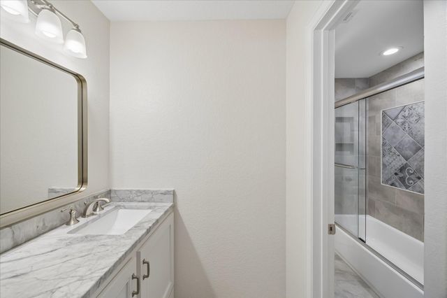 17402 Lake Chelan Lane, Humble, TX 77346