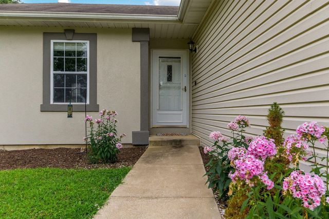 4804 ORCHARD LN, Columbia, MO 65202