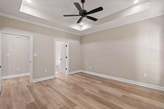 84 Riviera Dr., Hattiesburg, MS 39402