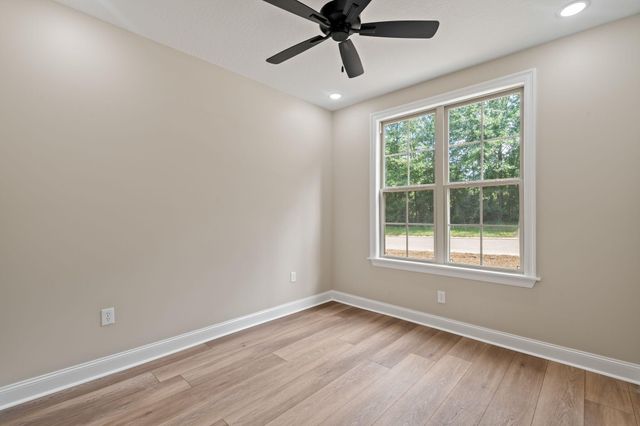 84 Riviera Dr., Hattiesburg, MS 39402