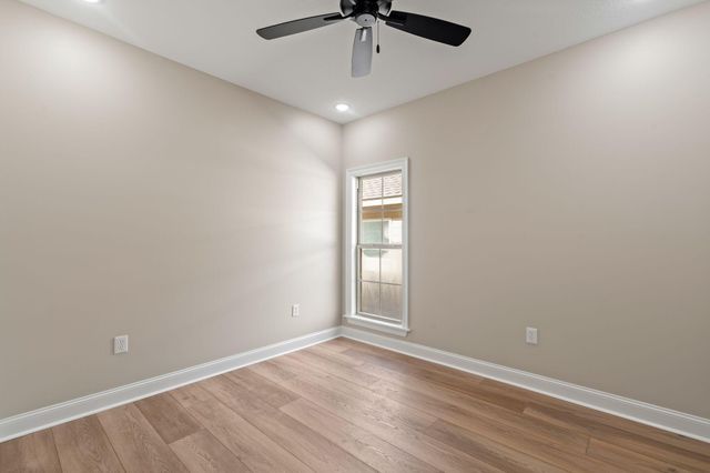 84 Riviera Dr., Hattiesburg, MS 39402