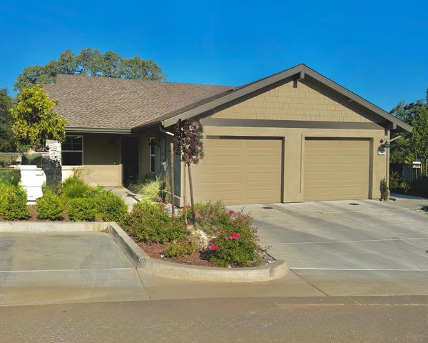 2620 Commons Pl, Auburn, CA 95603