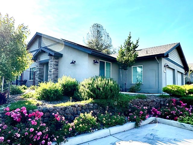 2620 Commons Pl, Auburn, CA 95603