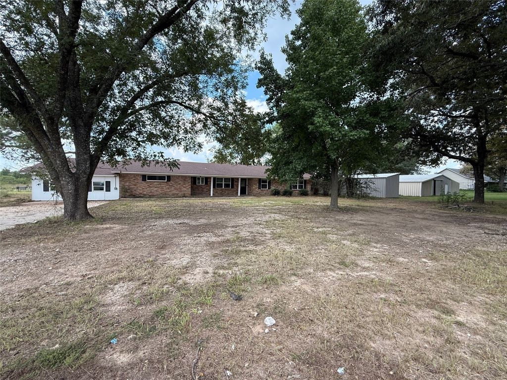 2880 Farm Road 2560, Sulphur Springs, TX 75482