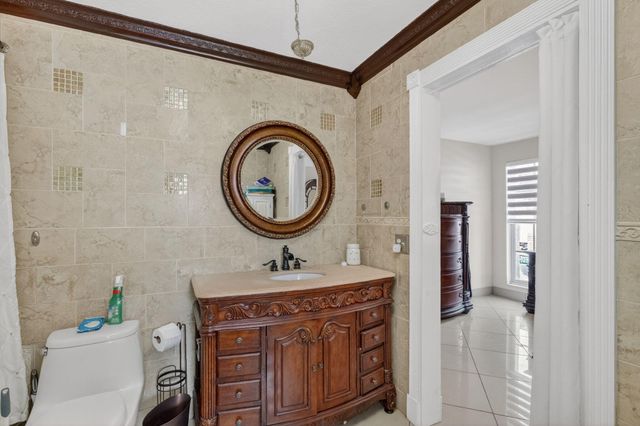 9511 SW 49 Street, Cooper City, FL 33328