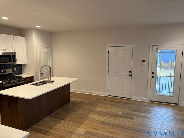 102 Brookneal Aly, Ashland, VA 23005