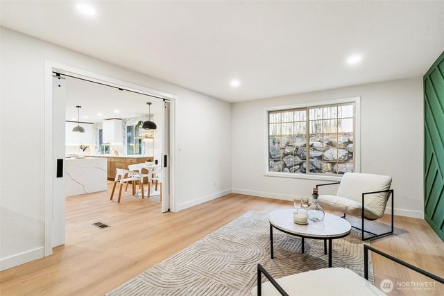 32616 36th Avenue SW, Federal Way, WA 98023