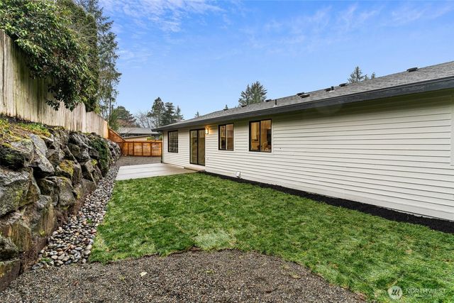 32616 36th Avenue SW, Federal Way, WA 98023