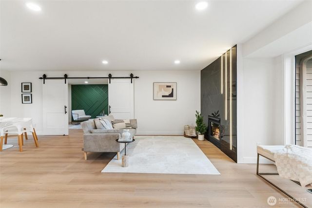 32616 36th Avenue SW, Federal Way, WA 98023