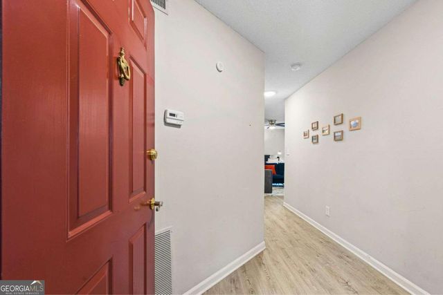 694 Mcgill Place NE 694, Atlanta, GA 30312