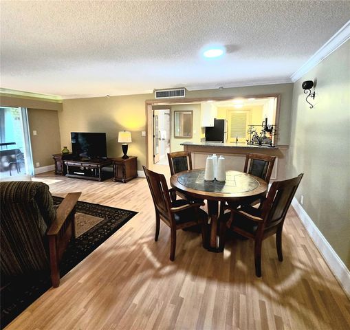 36750 US HIGHWAY 19 N 11-210, Palm Harbor, FL 34683