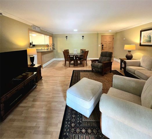 36750 US HIGHWAY 19 N 11-210, Palm Harbor, FL 34683