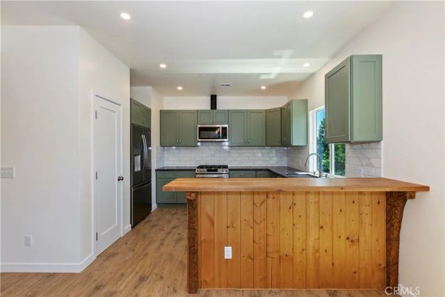 26182 Sky Ridge Drive, Twin Peaks, CA 92391