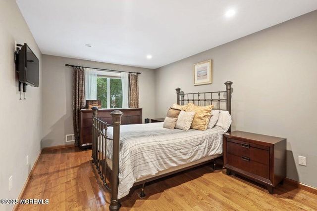 11 Desiree Court, Howell, NJ 07731