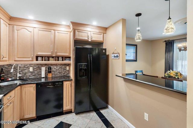 11 Desiree Court, Howell, NJ 07731