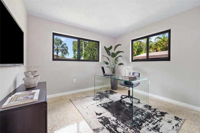 10221 SW 109th Street, Miami, FL 33176