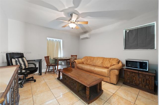 10221 SW 109th Street, Miami, FL 33176
