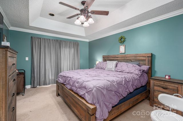 845 Meadow Hill Court, Lincolnton, NC 28092