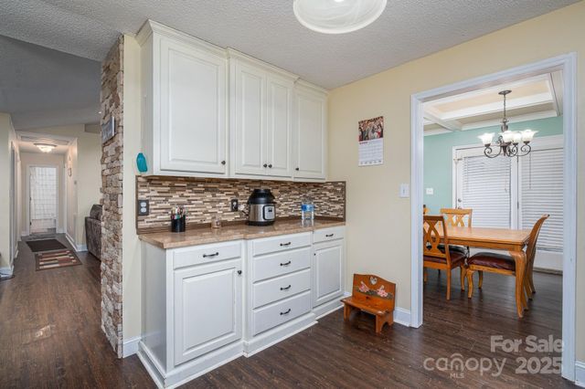 845 Meadow Hill Court, Lincolnton, NC 28092