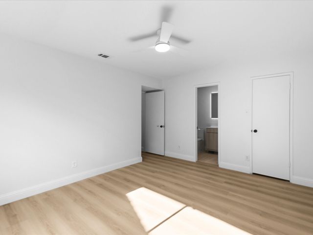 1926 Rambling Ridge Lane, Carrollton, TX 75007